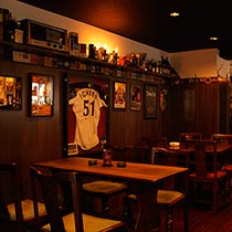 博多駅前　トニーズバー店内