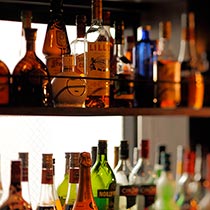 博多駅前　トニーズバー店内