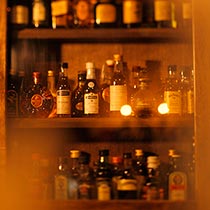 博多駅前　トニーズバー店内